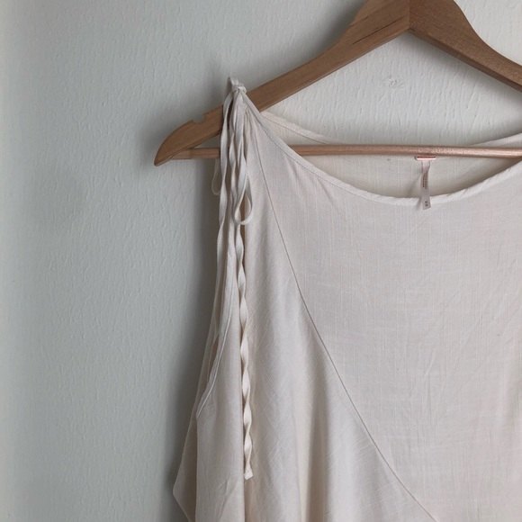 Free People size Medium Clear Skies Cold Shoulder Ivory Tunic Mini Dress - Picture 3 of 12